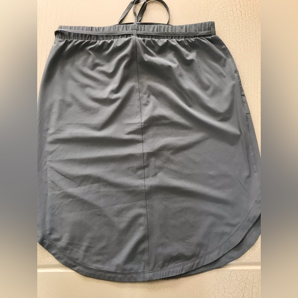 TALBOTS lightweight summer skirt. - Picture 2 of 4